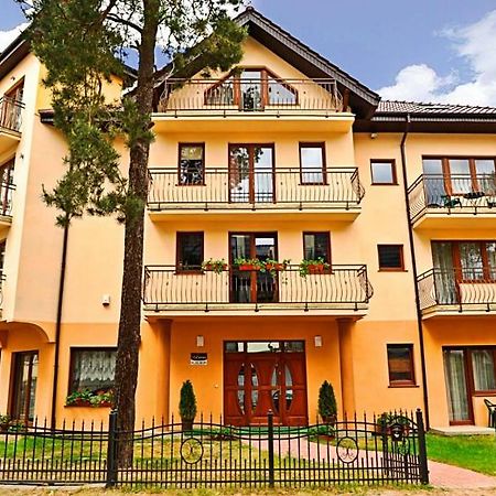 Villa Carmen Мендзиводзе Екстериор снимка