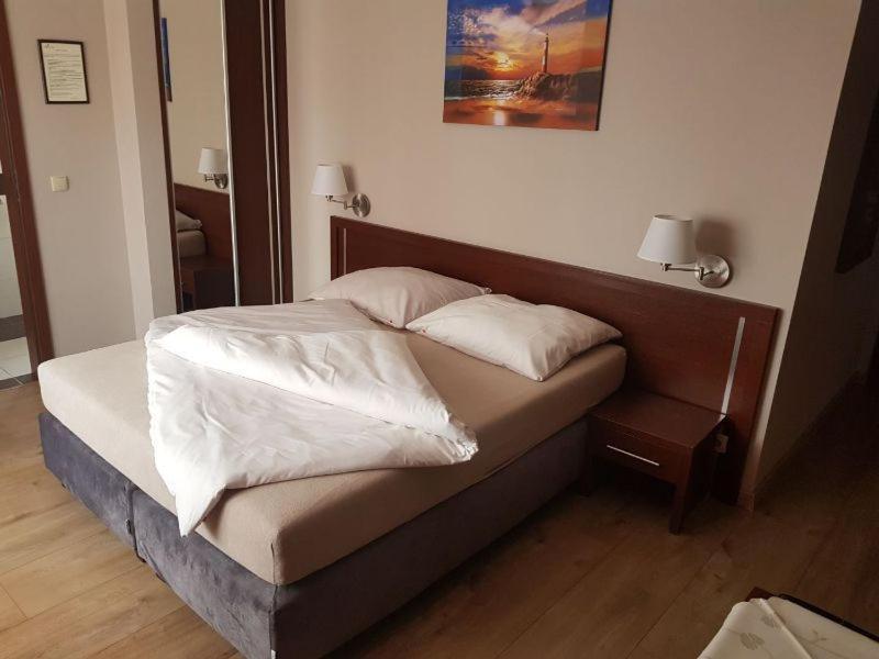 Villa Carmen Мендзиводзе Екстериор снимка